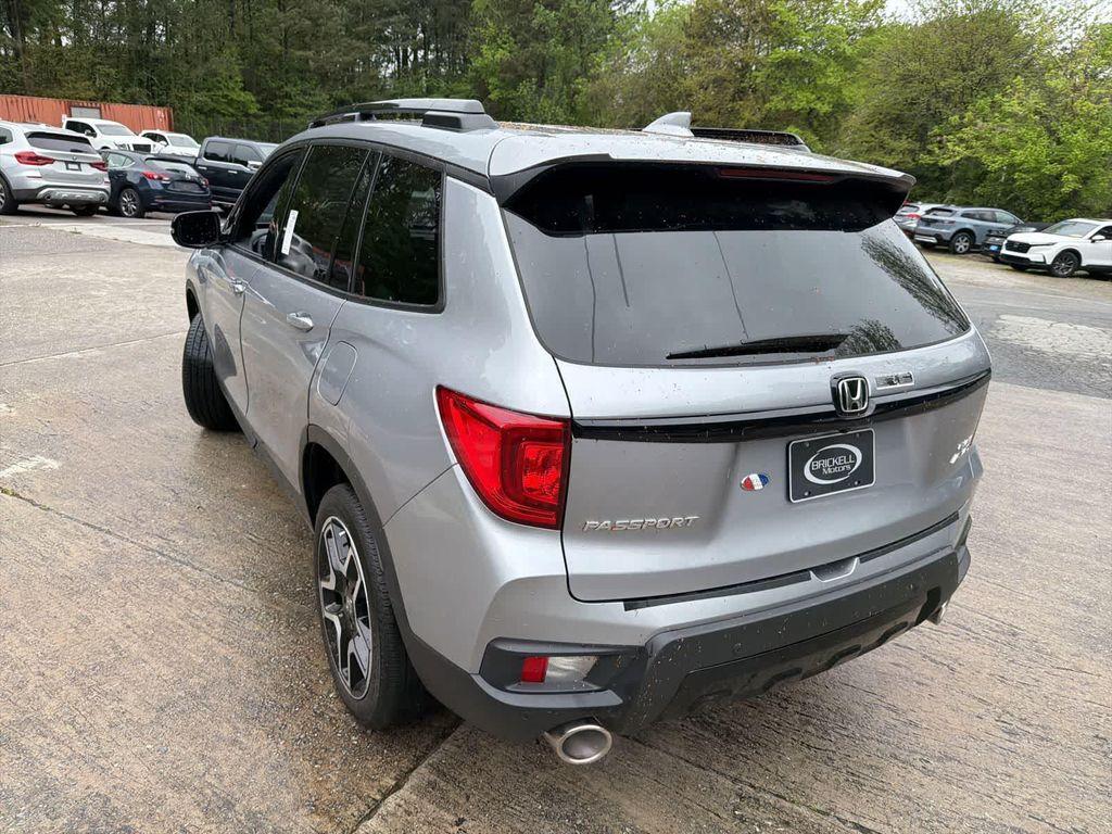 used 2022 Honda Passport car, priced at $37,095