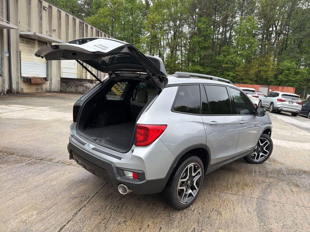 used 2022 Honda Passport car, priced at $37,095