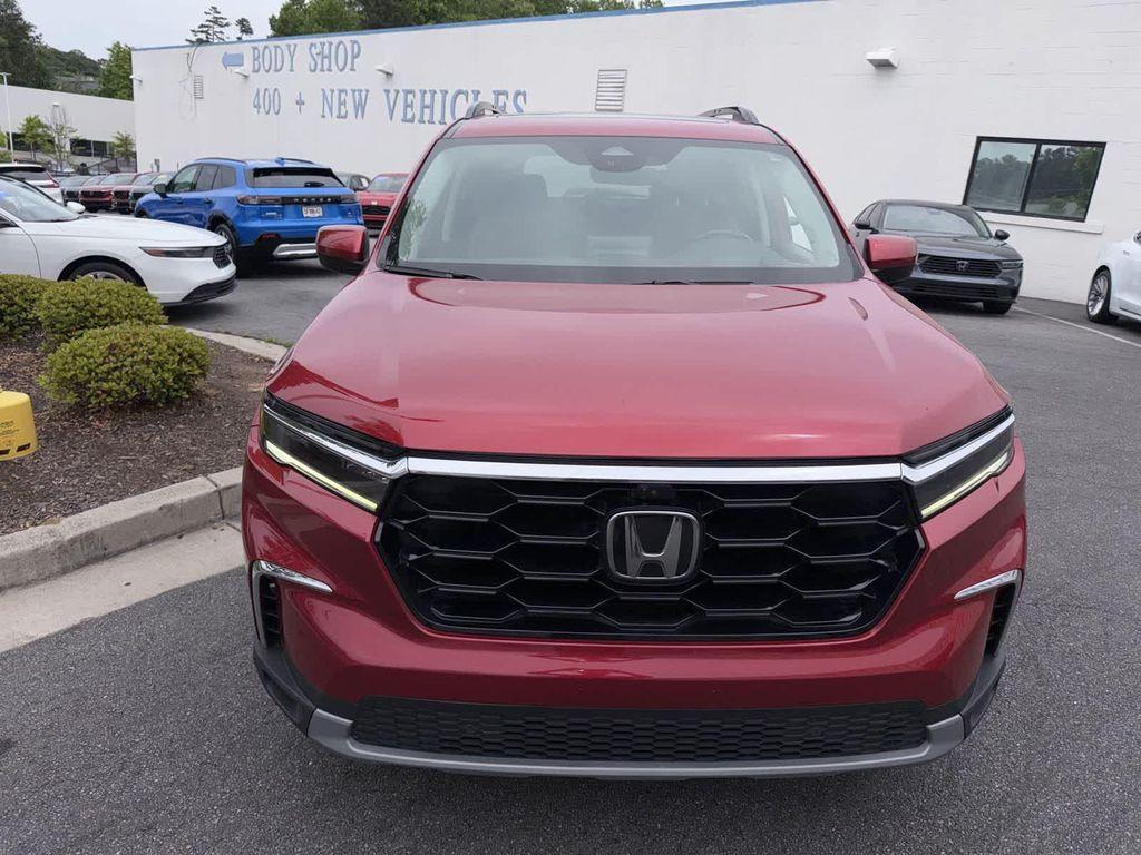 used 2023 Honda Pilot car, priced at $39,689