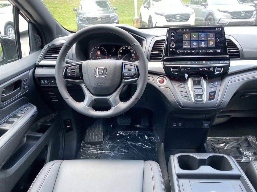 new 2026 Honda Odyssey car, priced at $45,845