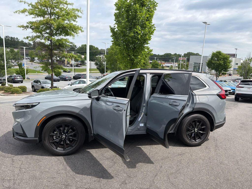 used 2023 Honda CR-V Hybrid car, priced at $33,091