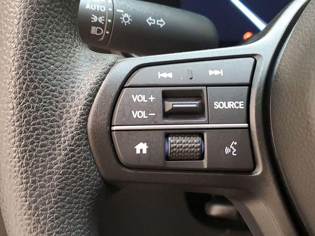 used 2025 Honda CR-V car, priced at $29,610