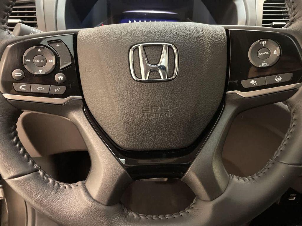 used 2023 Honda Odyssey car, priced at $38,612