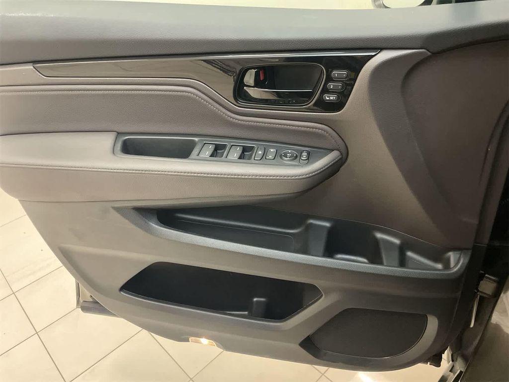 used 2023 Honda Odyssey car, priced at $38,612