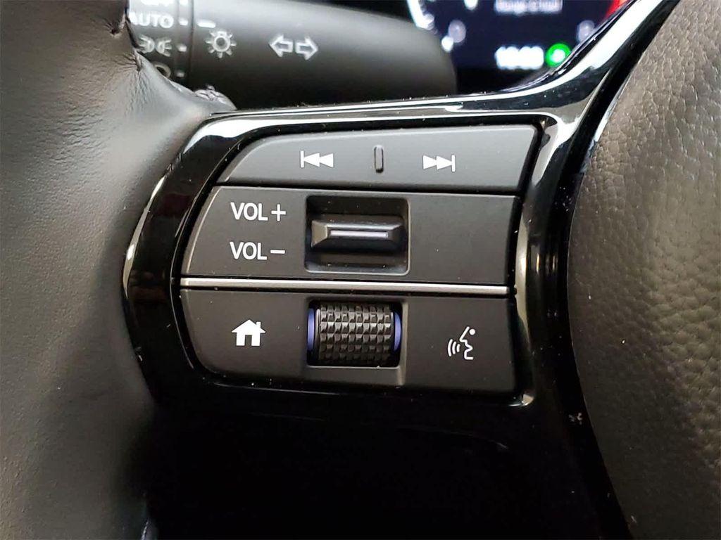 used 2024 Honda CR-V car, priced at $31,286