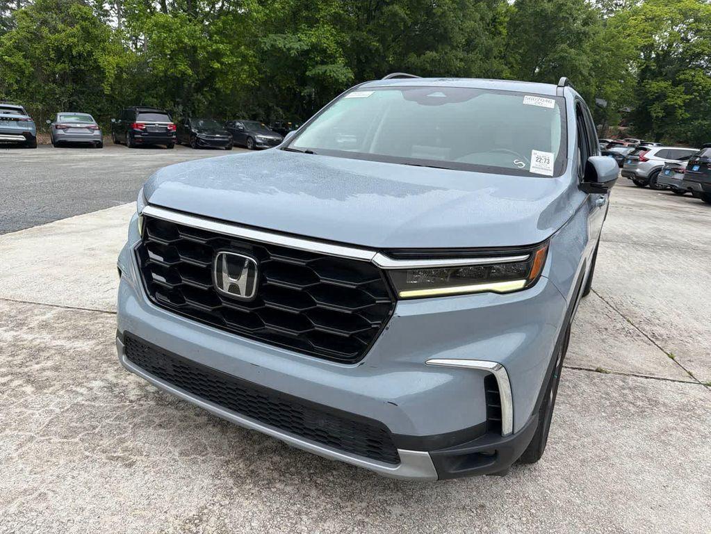 used 2023 Honda Pilot car, priced at $41,076