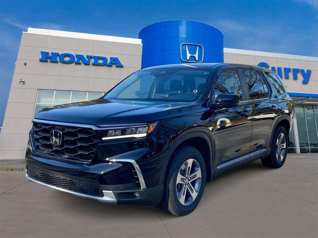 new 2025 Honda Pilot car, priced at $47,825