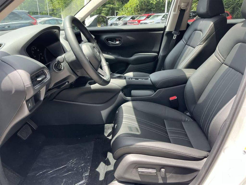 new 2026 Honda HR-V car, priced at $32,255