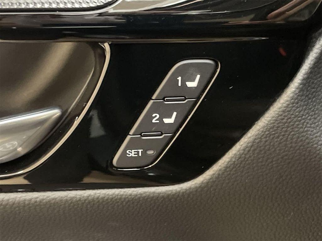 used 2023 Honda CR-V car, priced at $30,555