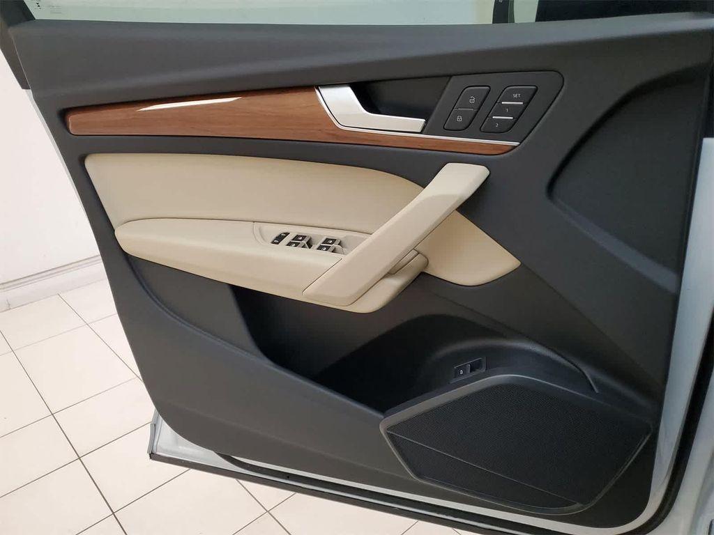 used 2024 Audi Q5 car, priced at $33,042