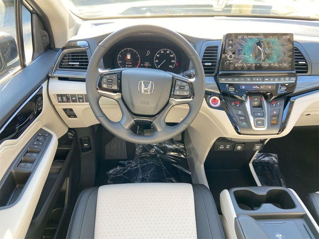 new 2026 Honda Odyssey car, priced at $53,190
