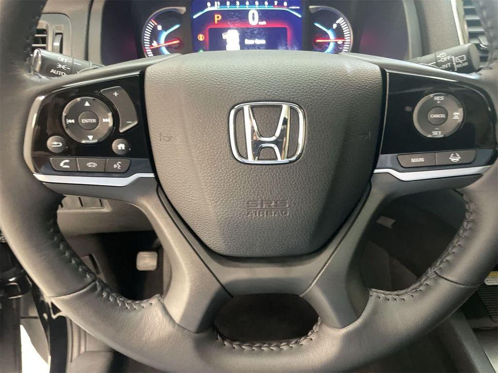 used 2022 Honda Pilot car, priced at $28,700