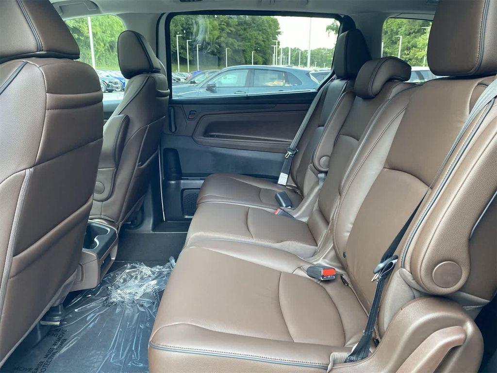 new 2026 Honda Odyssey car, priced at $49,445