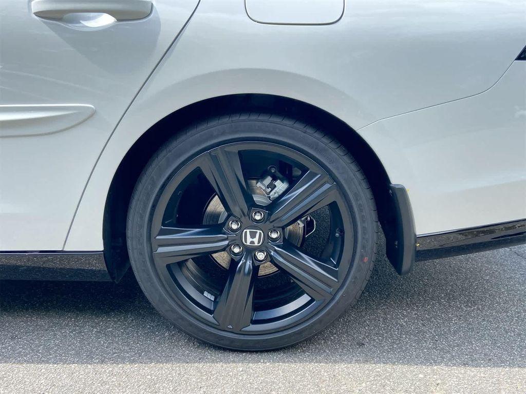 new 2025 Honda Accord Hybrid car, priced at $37,025