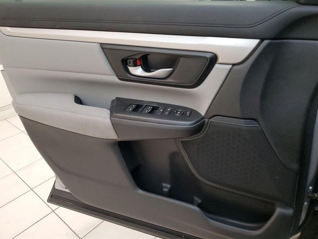 used 2017 Honda CR-V car, priced at $13,900