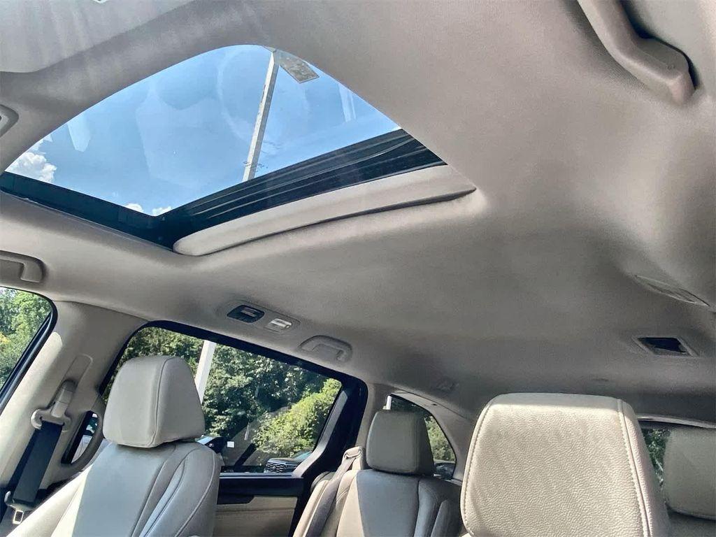 new 2026 Honda Odyssey car, priced at $44,290