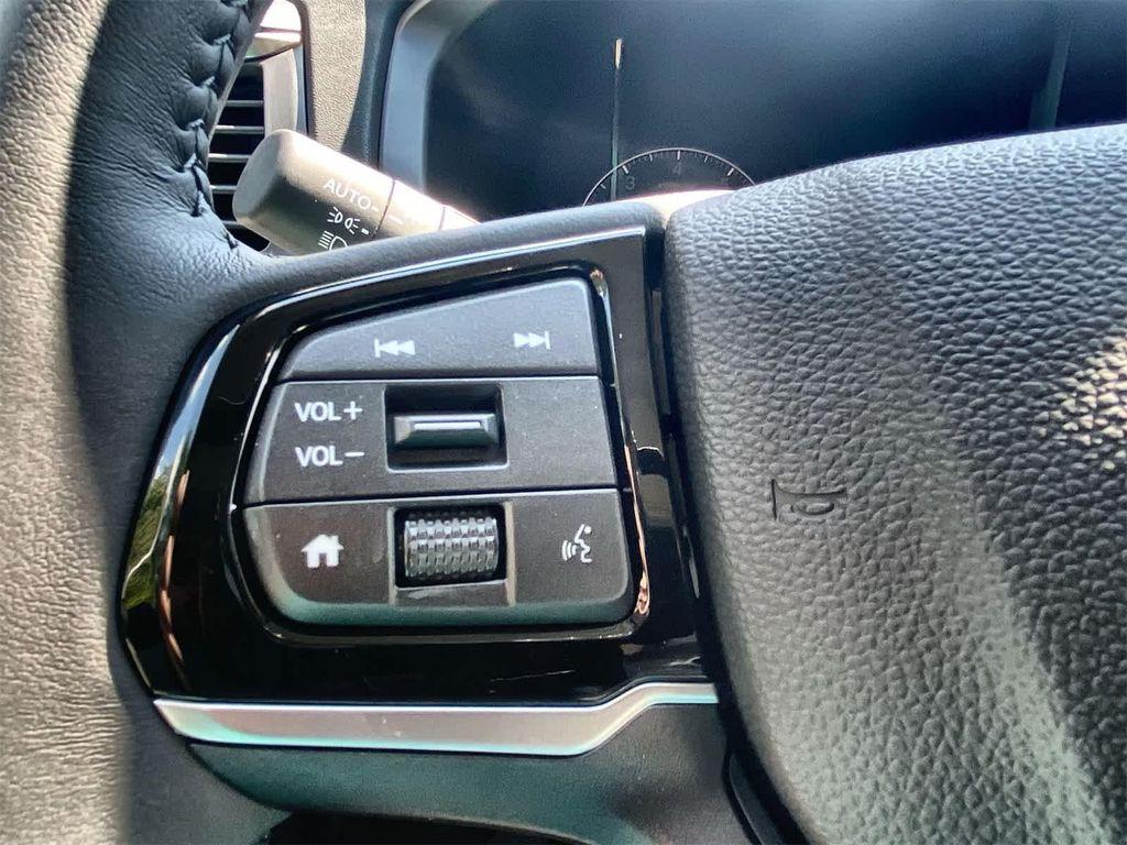 new 2026 Honda Odyssey car, priced at $44,290