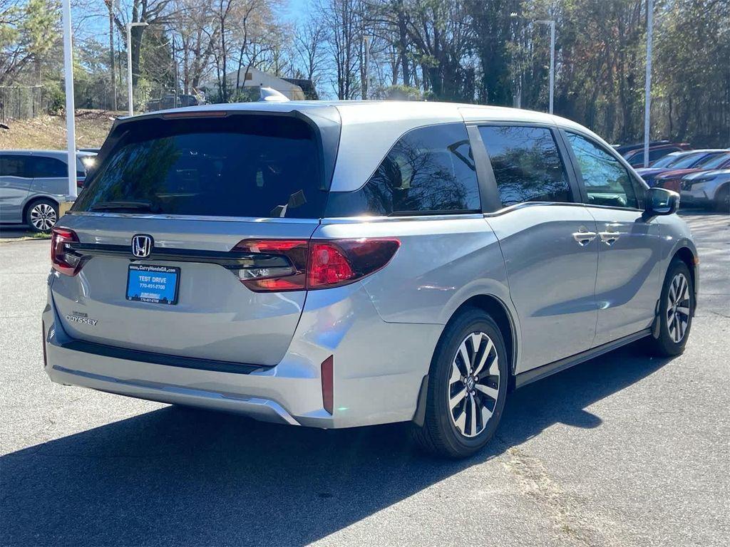 new 2026 Honda Odyssey car, priced at $44,290