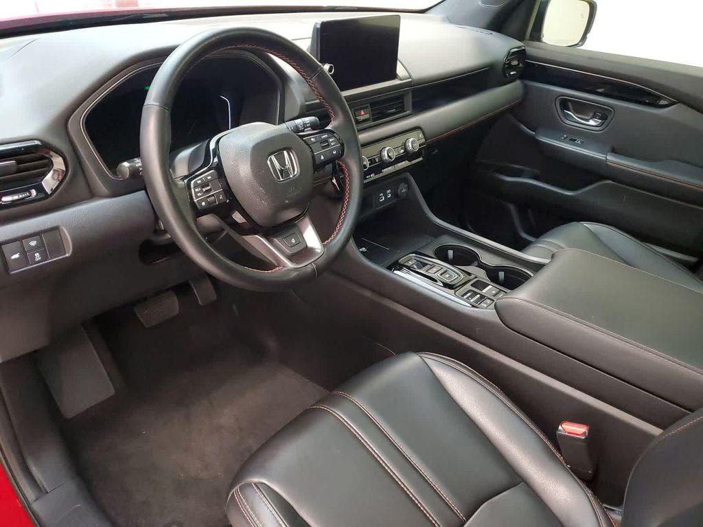 used 2023 Honda Pilot car, priced at $40,500