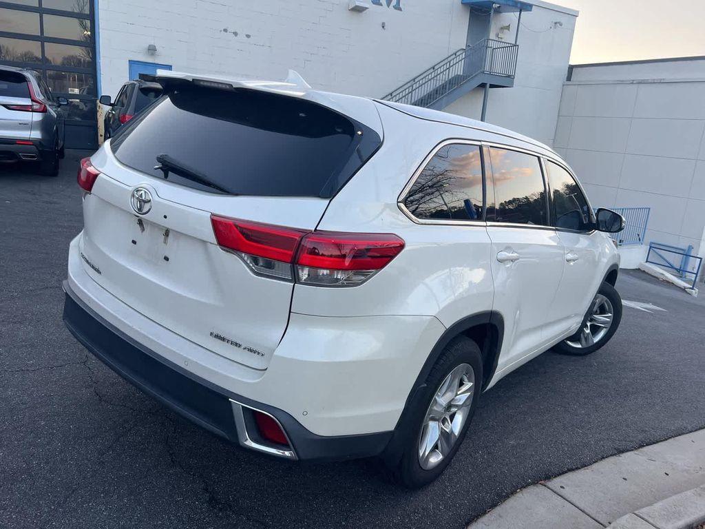 used 2017 Toyota Highlander car, priced at $20,562