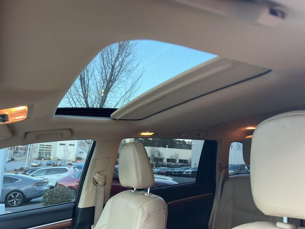 used 2017 Toyota Highlander car, priced at $20,562