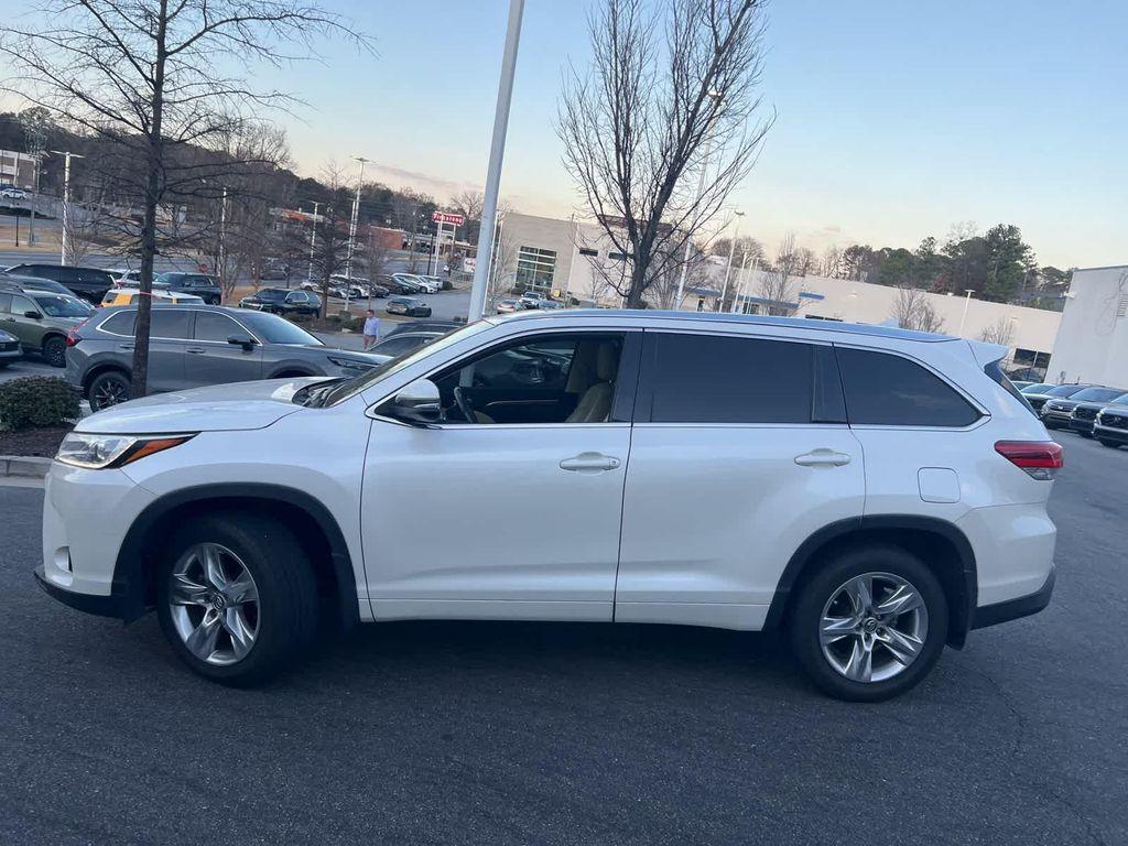 used 2017 Toyota Highlander car, priced at $20,562