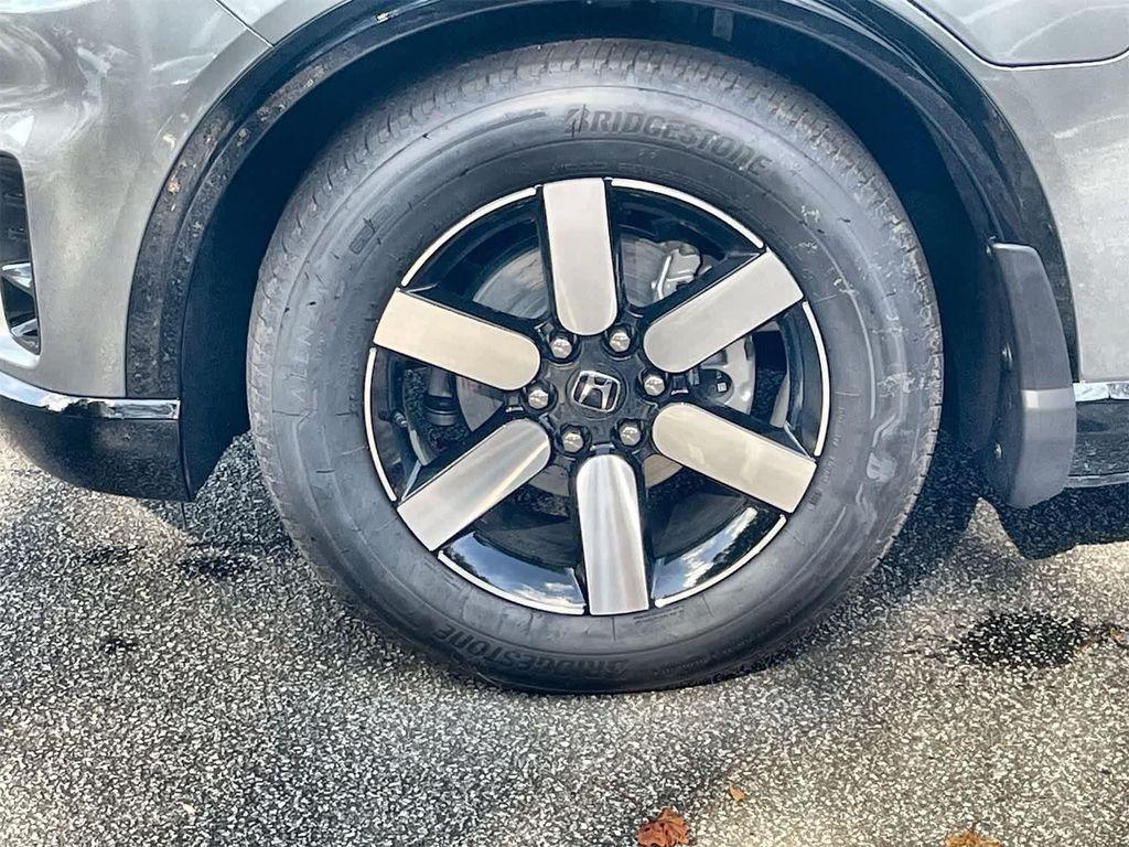 new 2026 Honda Prologue car, priced at $53,195