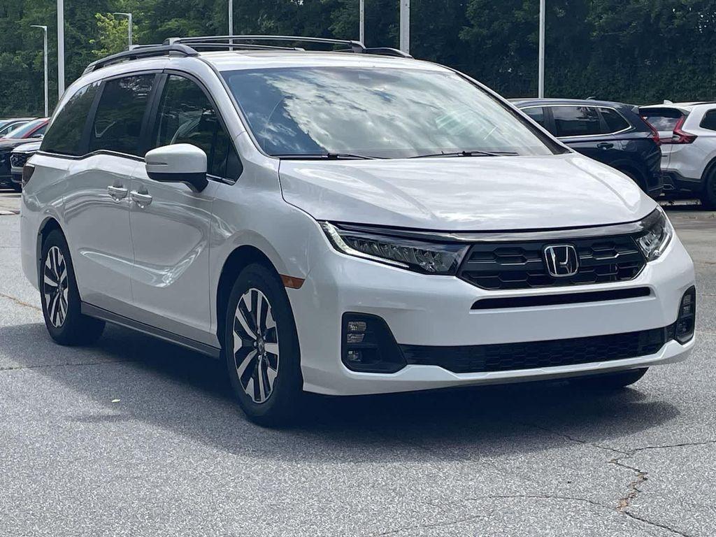 new 2026 Honda Odyssey car, priced at $46,037