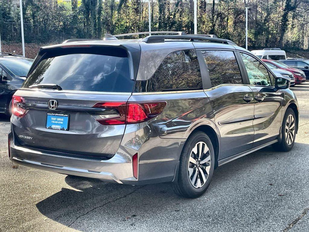 new 2026 Honda Odyssey car, priced at $45,582