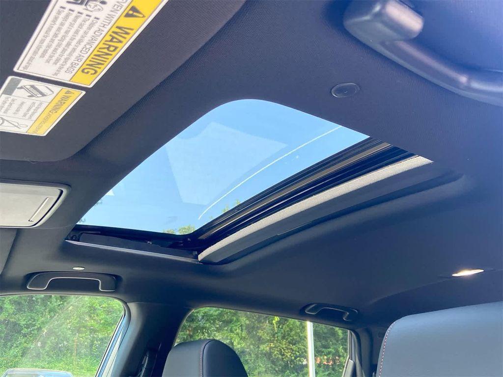 new 2026 Honda CR-V Hybrid car, priced at $40,175