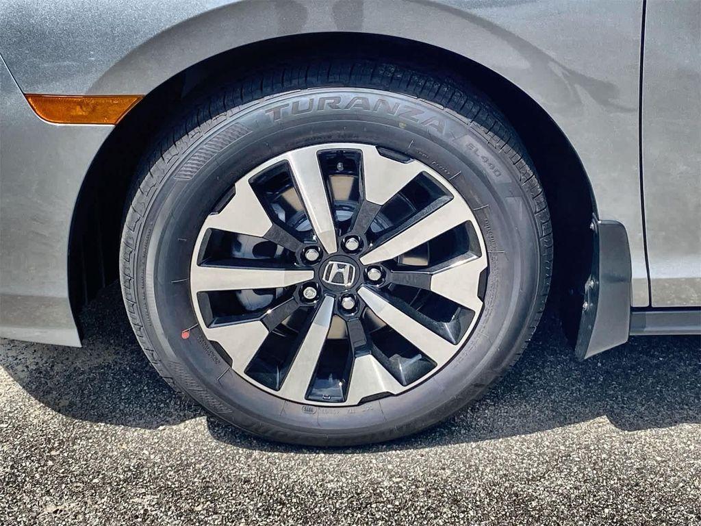 new 2026 Honda Odyssey car, priced at $45,250