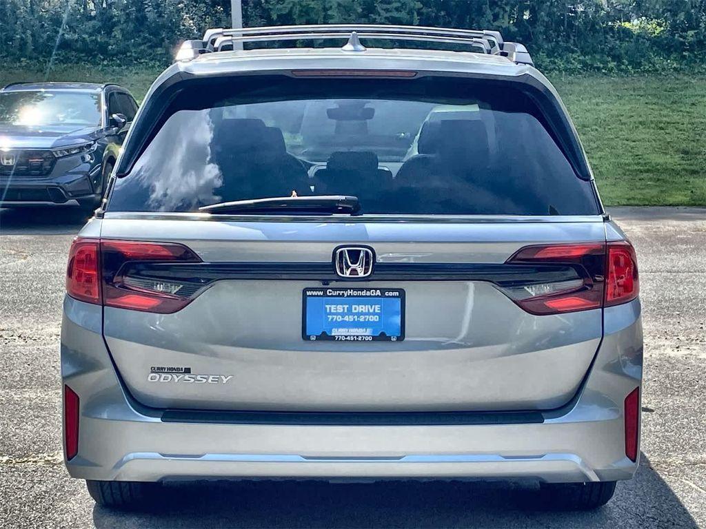 new 2026 Honda Odyssey car, priced at $45,250