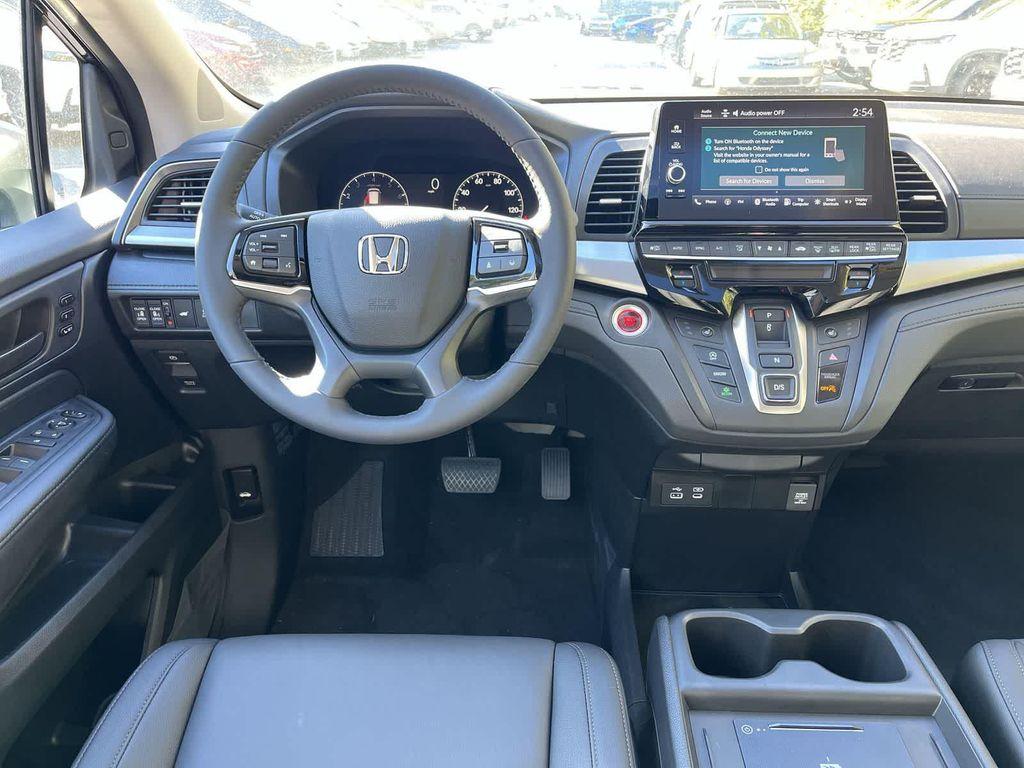 new 2026 Honda Odyssey car, priced at $44,885
