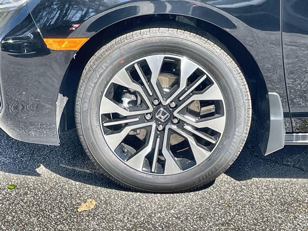 new 2026 Honda Odyssey car, priced at $53,190