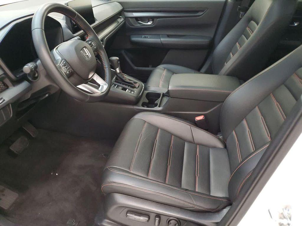 new 2026 Honda CR-V Hybrid car, priced at $40,175