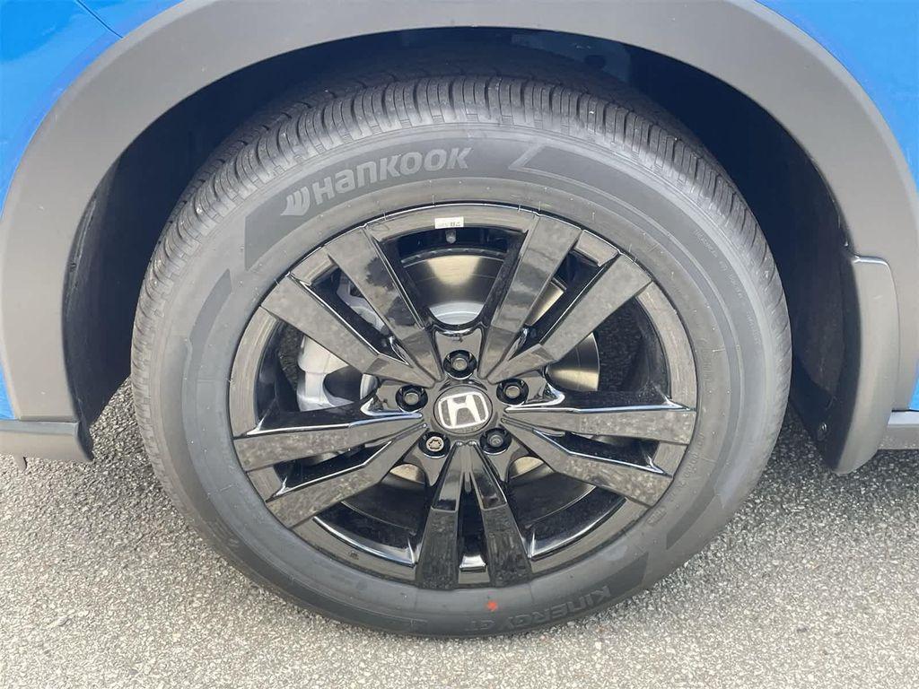 new 2026 Honda HR-V car, priced at $31,405