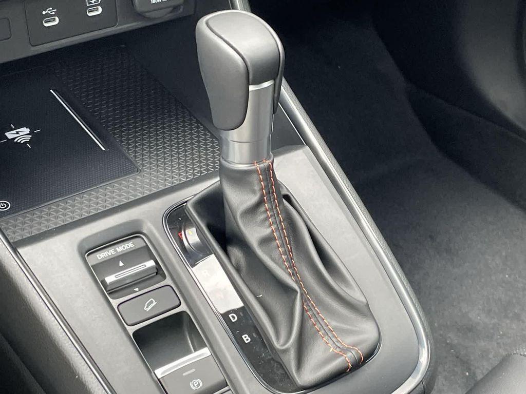 new 2026 Honda CR-V Hybrid car, priced at $41,675