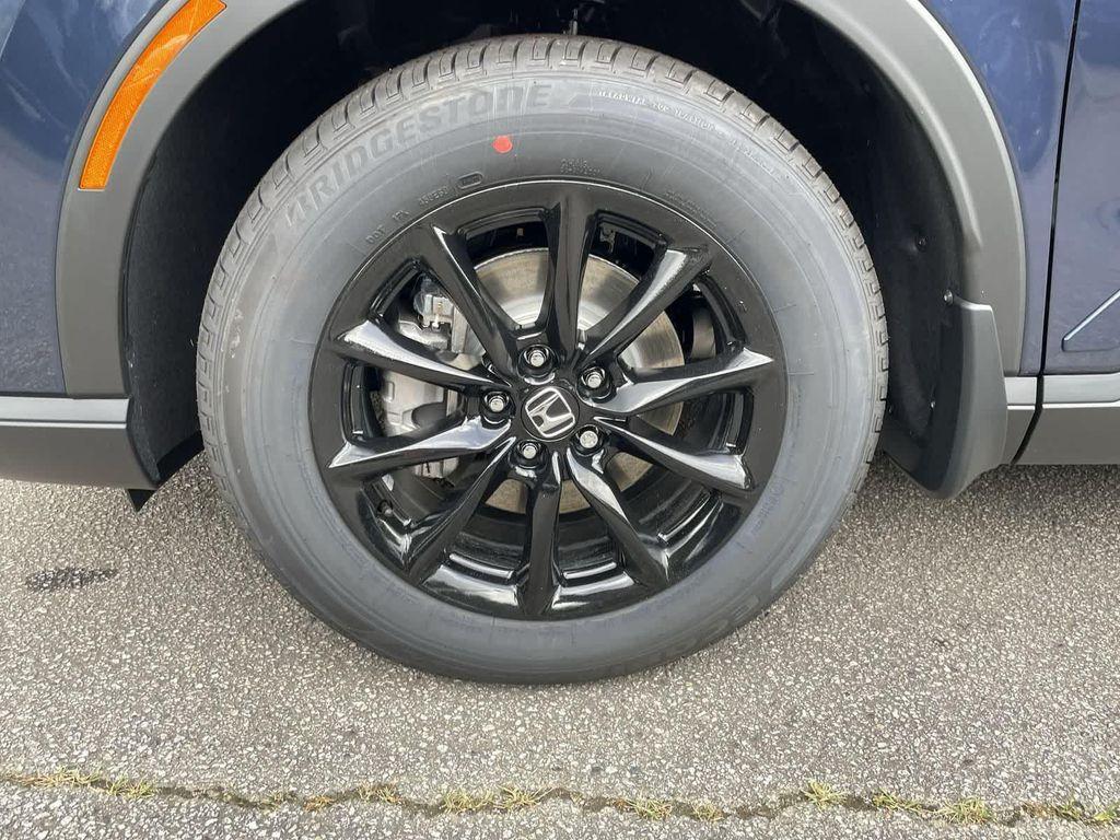 new 2026 Honda CR-V Hybrid car, priced at $41,675