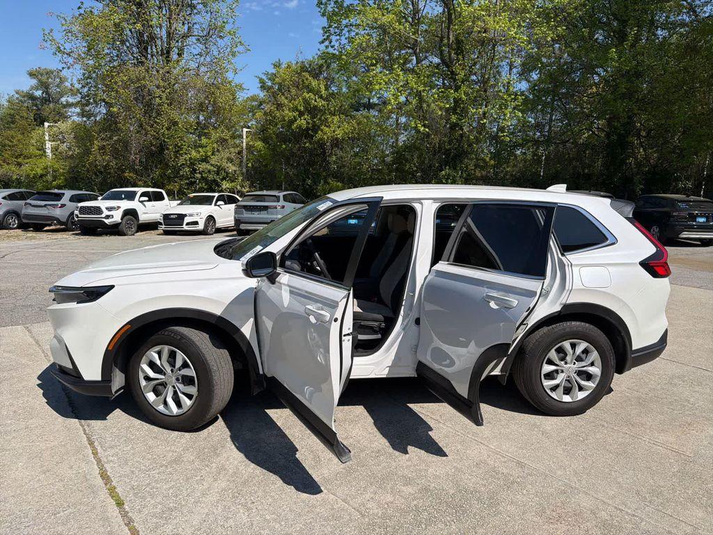 used 2025 Honda CR-V car, priced at $28,702