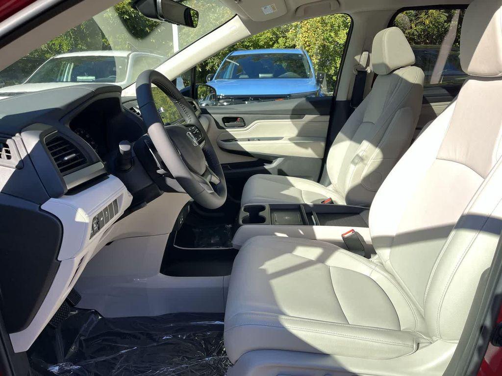 new 2026 Honda Odyssey car, priced at $44,745
