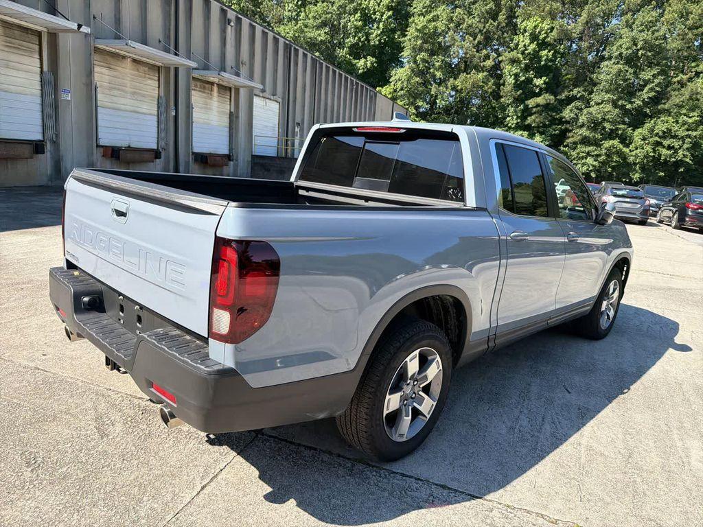used 2025 Honda Ridgeline car, priced at $40,338