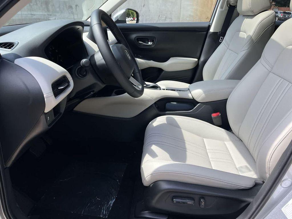 new 2026 Honda HR-V car, priced at $31,800