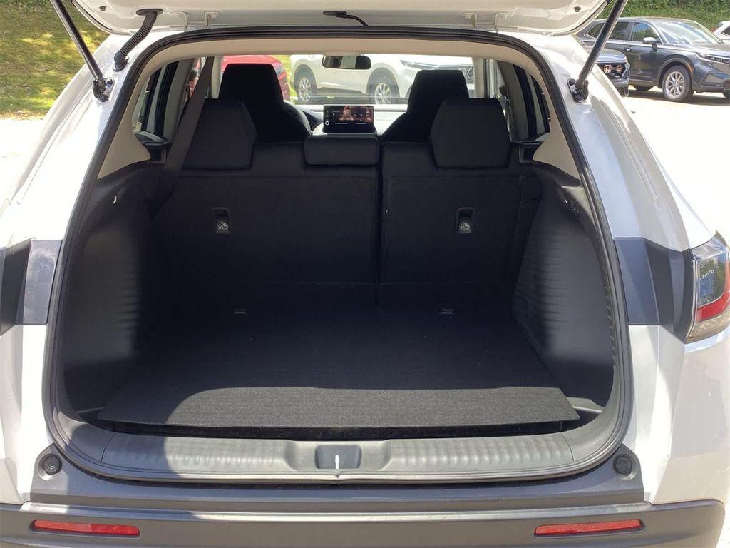 new 2026 Honda HR-V car, priced at $28,405