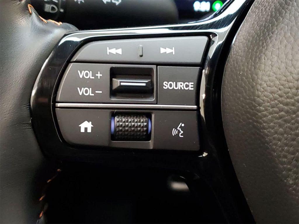 used 2025 Honda HR-V car, priced at $26,622