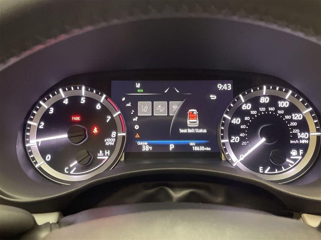 used 2023 Toyota Highlander car, priced at $38,500