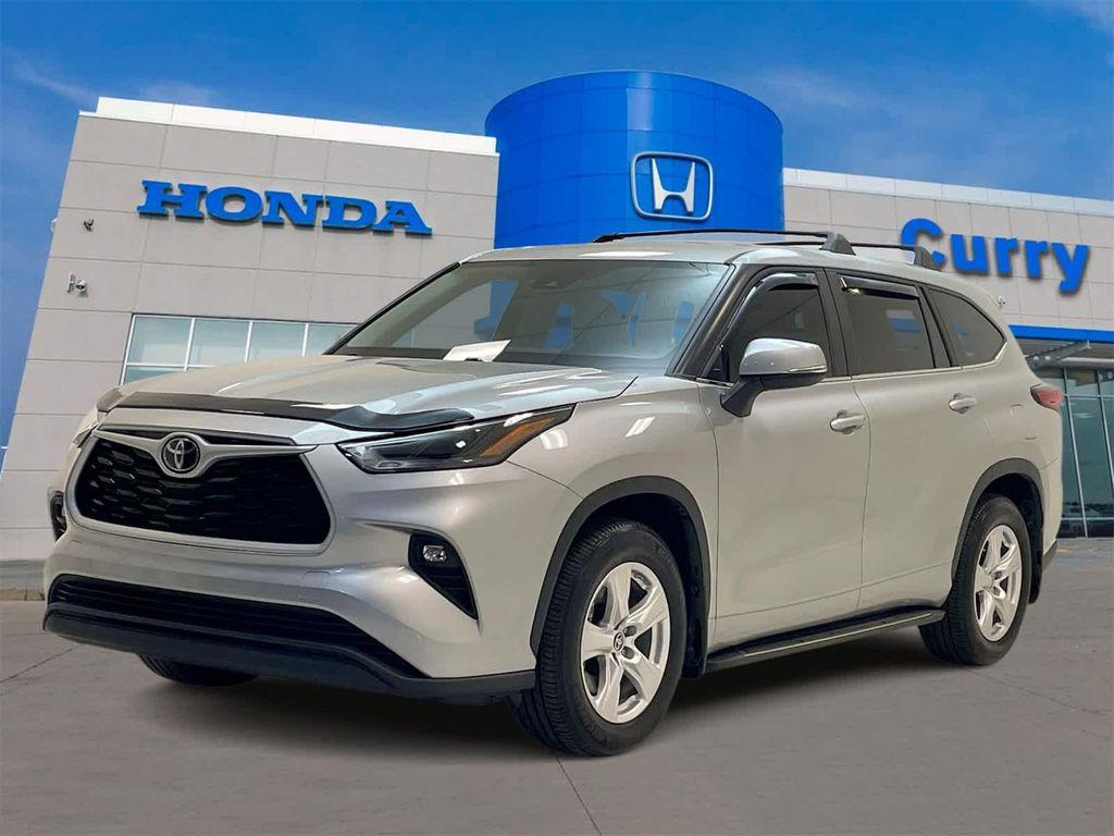 used 2023 Toyota Highlander car, priced at $38,500