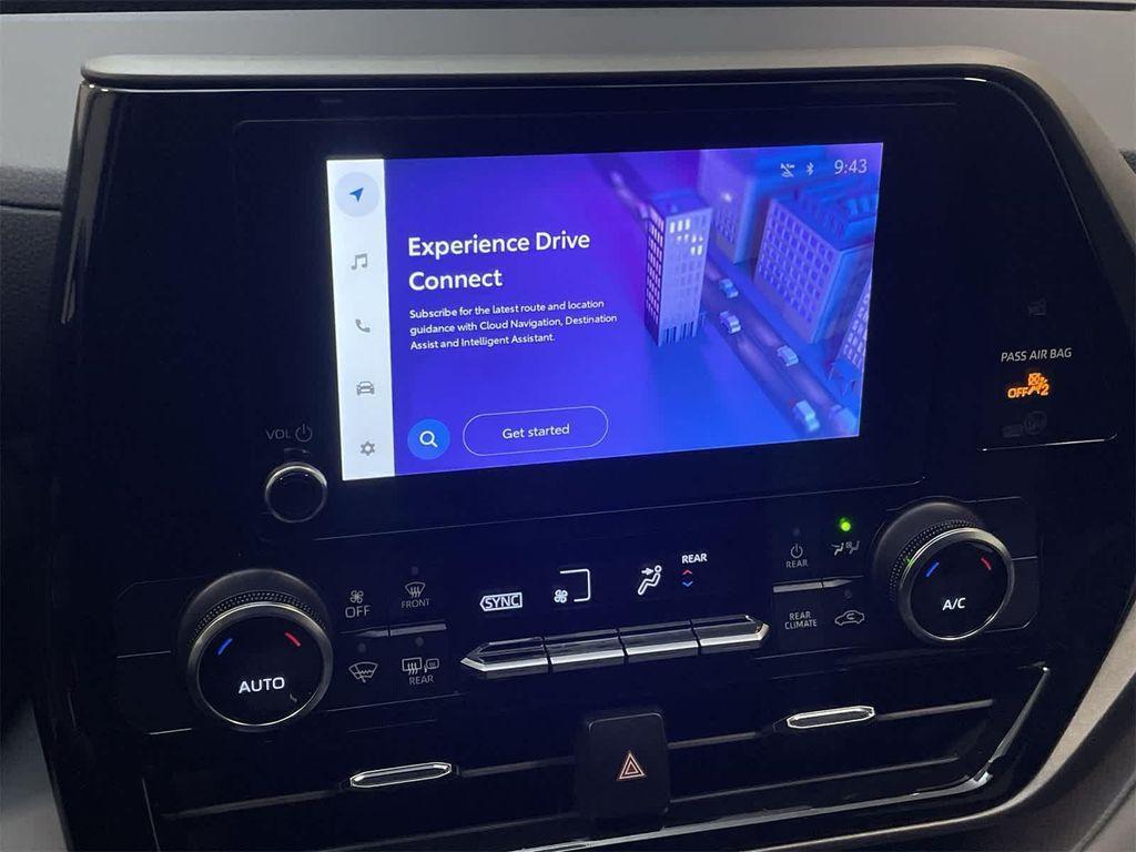 used 2023 Toyota Highlander car, priced at $38,500