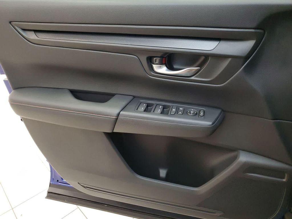 used 2023 Honda CR-V Hybrid car, priced at $30,005