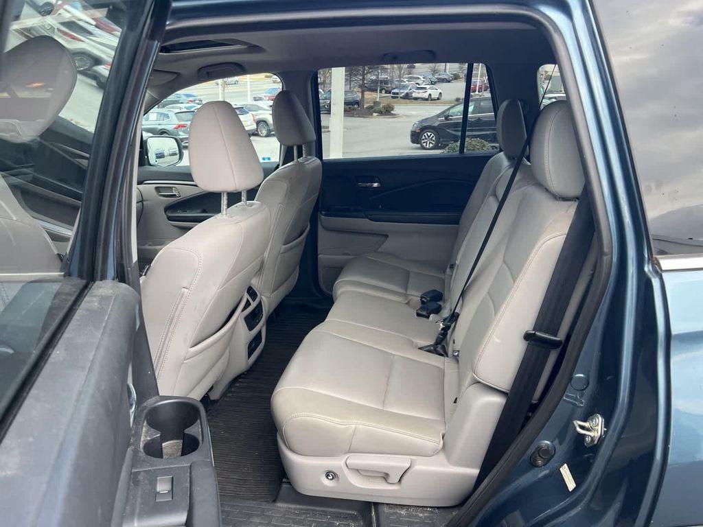 used 2016 Honda Pilot car, priced at $14,269