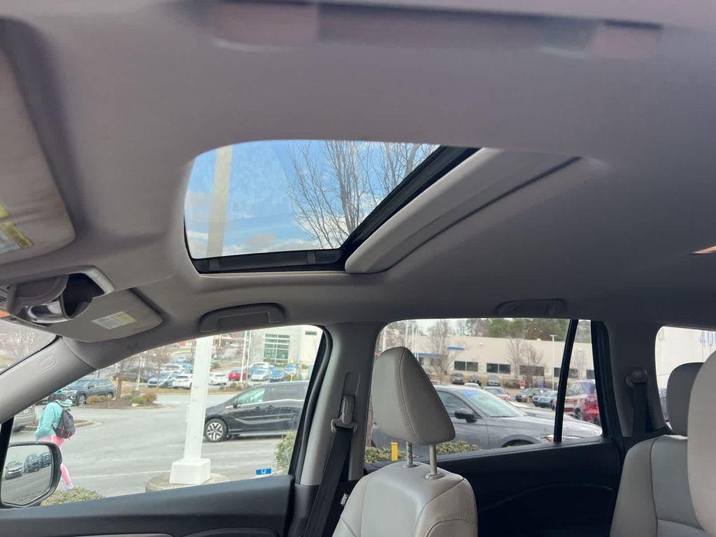 used 2016 Honda Pilot car, priced at $14,269